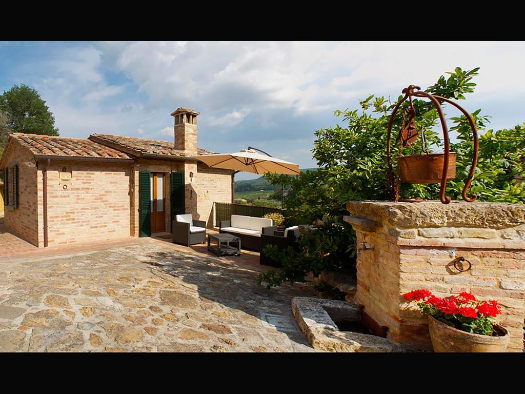 La Casina Toscana Montepulciano Stazione Esterno foto